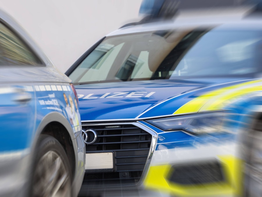 Einsatzfahrzeuge der Polizei