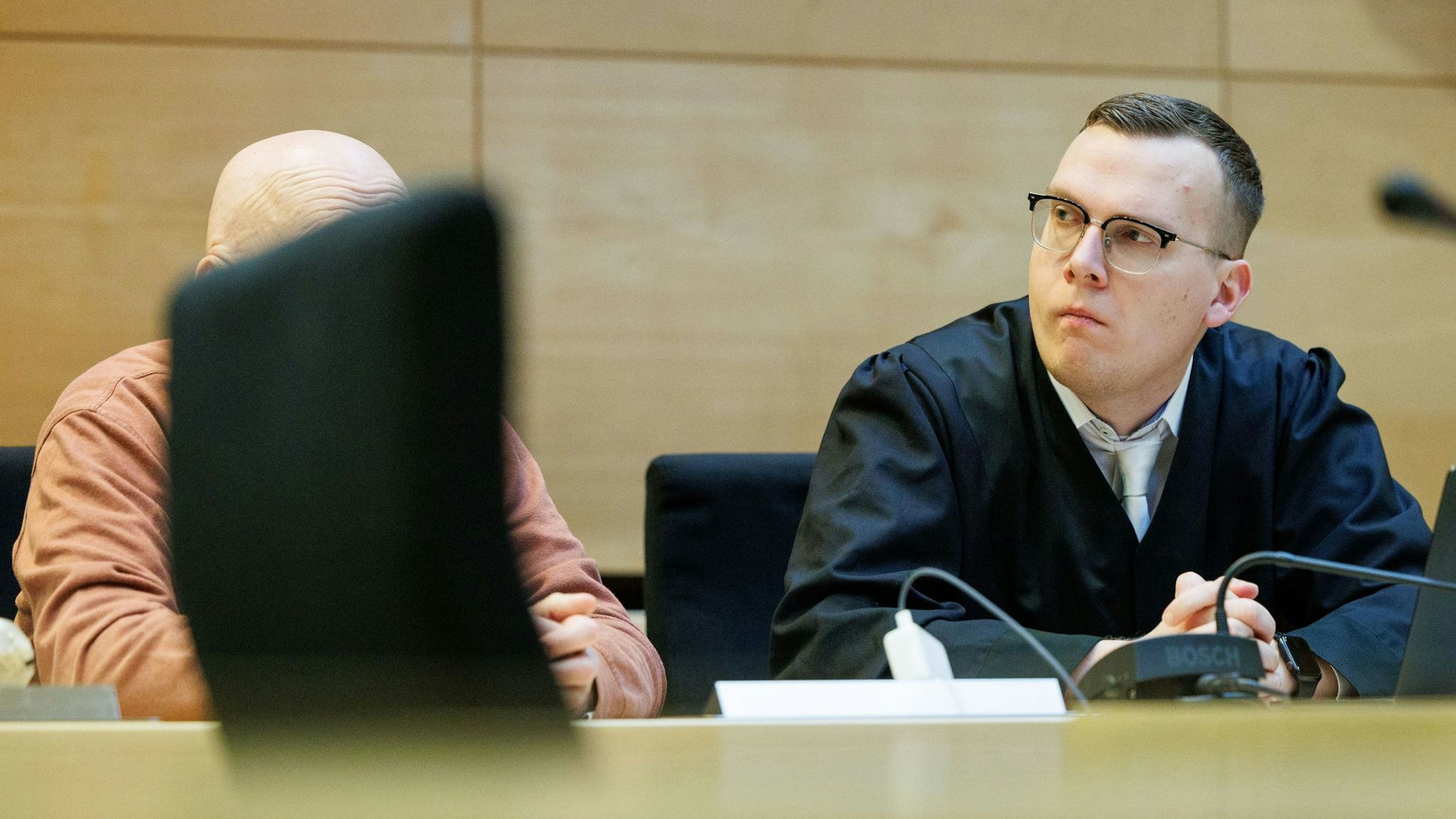 Urteil nach Zeigen scharfer Handgranate in Bielefeld