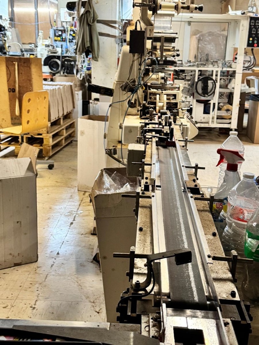 Illegale Zigarettenfabrik in Düsseldorf entdeckt.