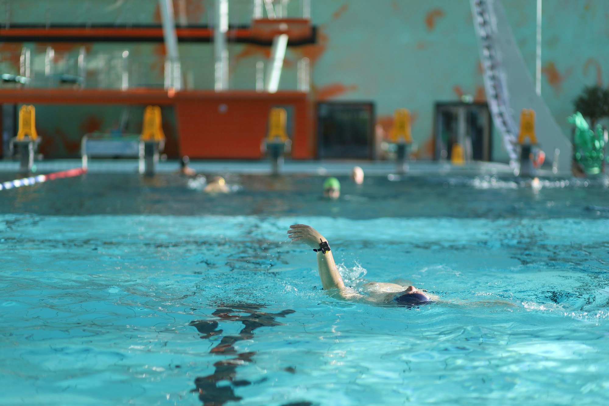 Im Agrippabad werden so schnell keine Schwimmer und Schwimmerinnen ihre Bahnen ziehen können.