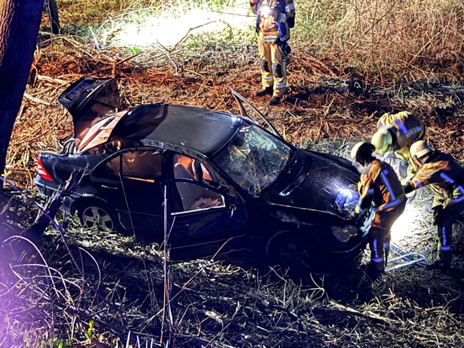 Verfolgungsfahrt endet mit Unfall