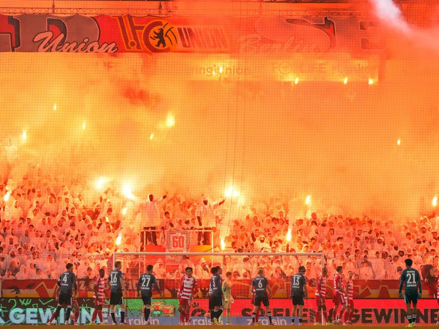 Die Pyrohsow der Union-Fans