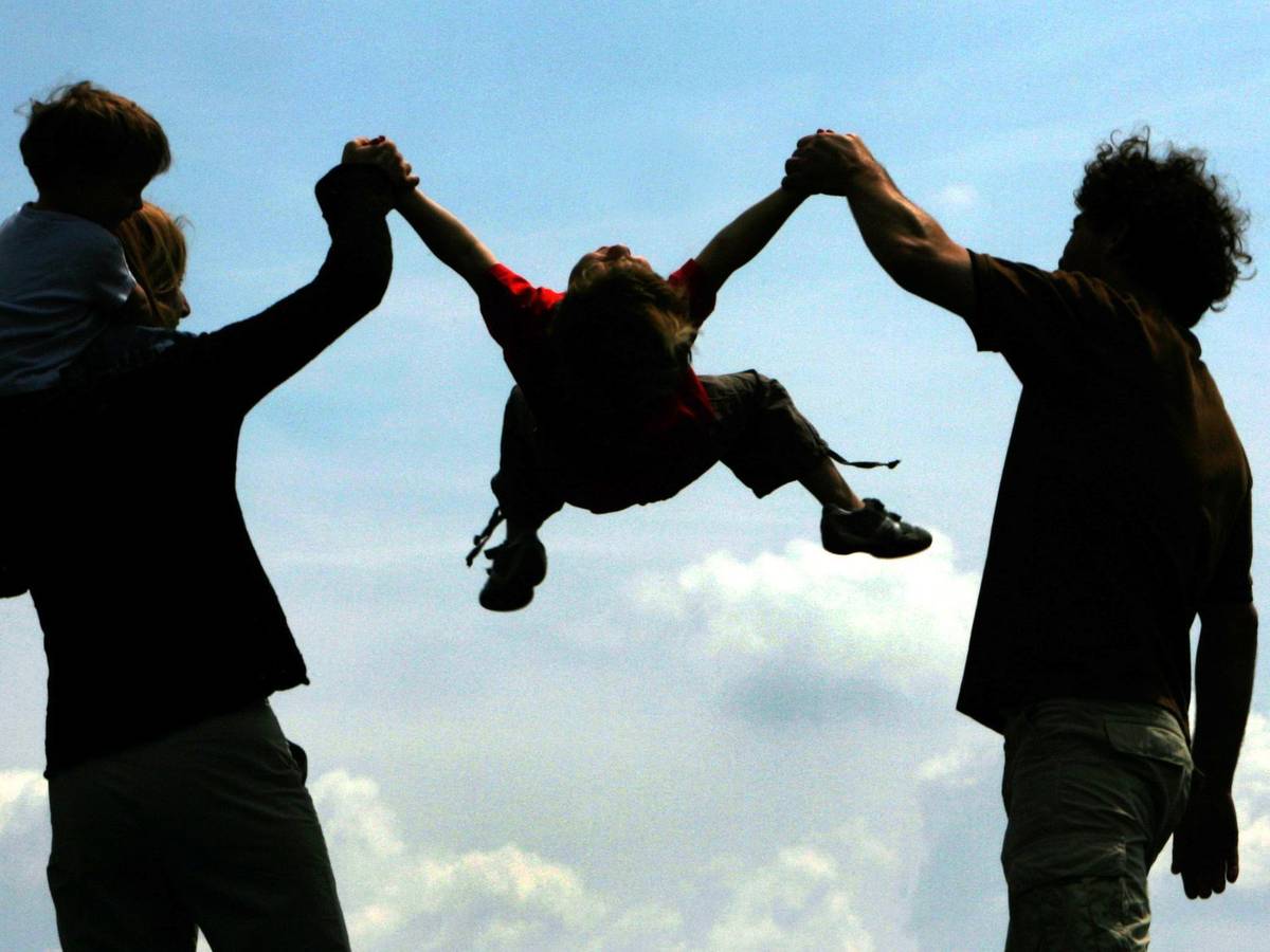 Symbolbild Familie mit Kindern