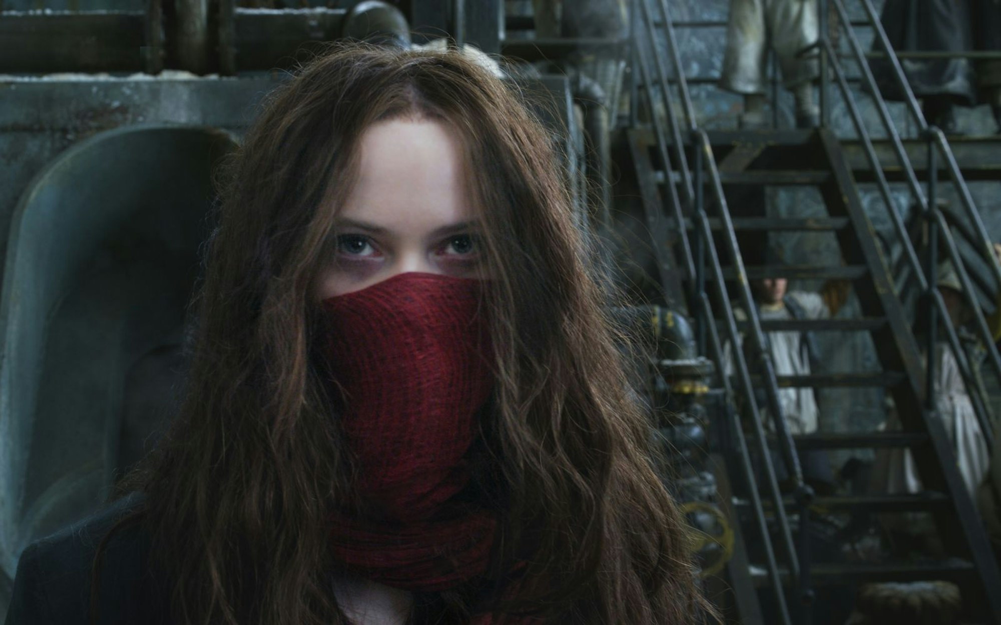 Hester (Hera Hilmar) versucht Valentine in London umzubringen. (Bild: RTL / © 2018 MRC II Distribution Company L.P. and Universal City Studios Production LLLP.)