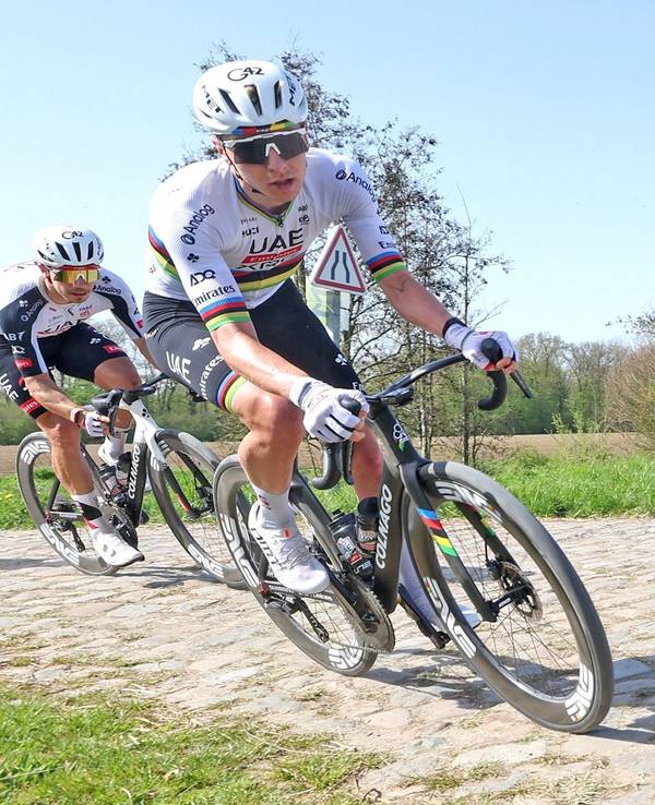 Tadej Pogacar vor Paris-Roubaix