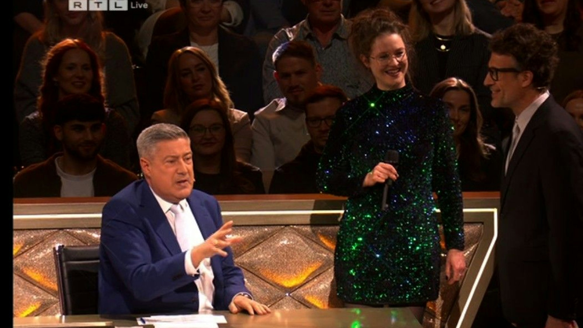 Elena widersprach Joachim Llambi und zog an seiner Stelle die Punktzahl 10!