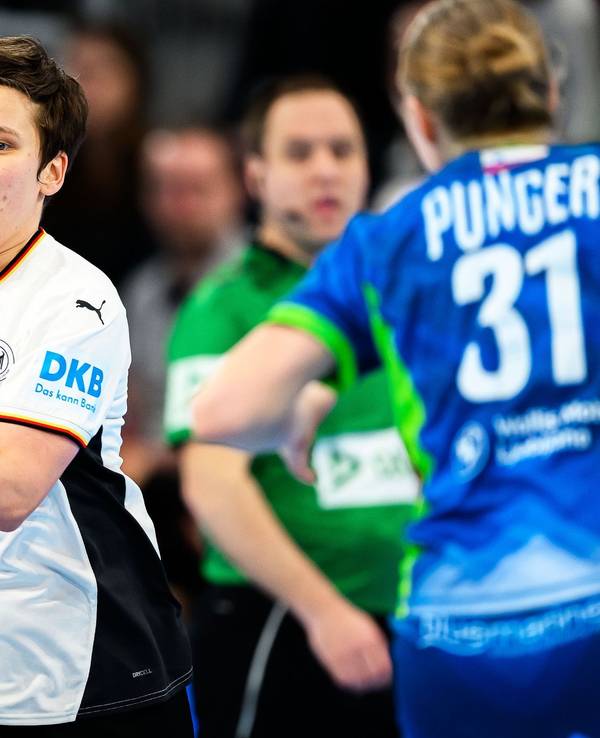 Alina Grijseels