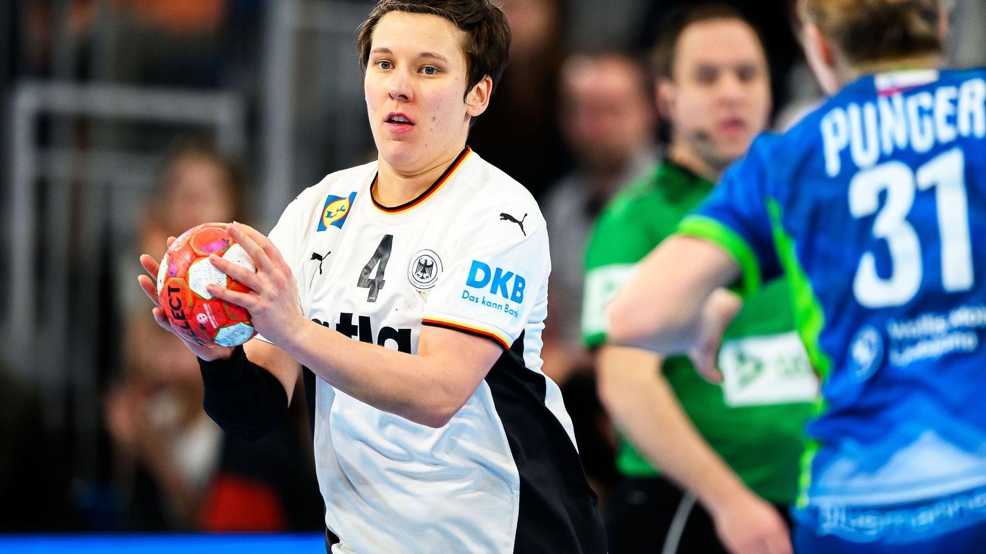 Alina Grijseels