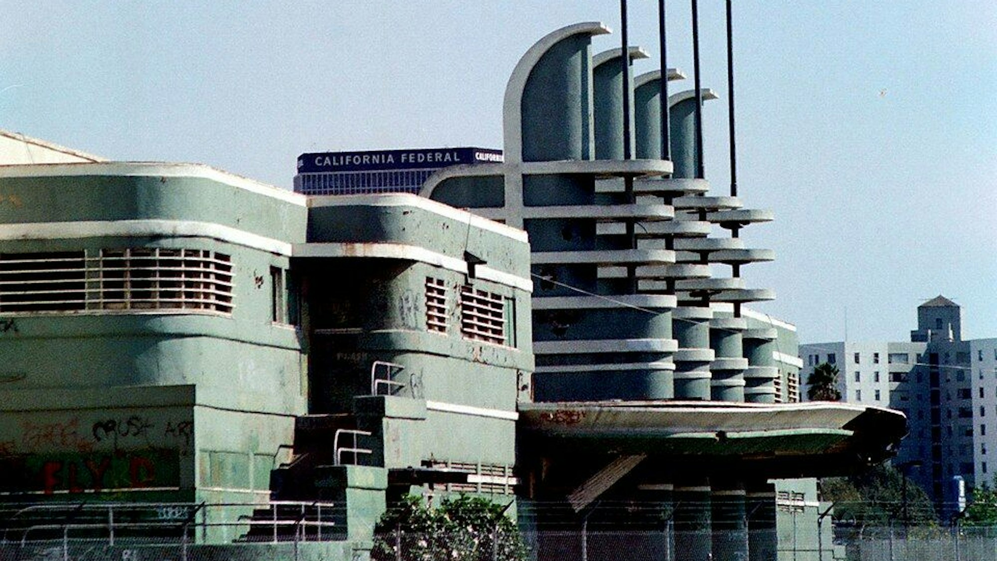 Das Pan-Pacific Auditorium in den 1980er Jahren.