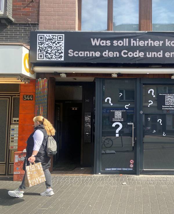 Ein leerstehendes Ladenlokal auf der Venloer Straße