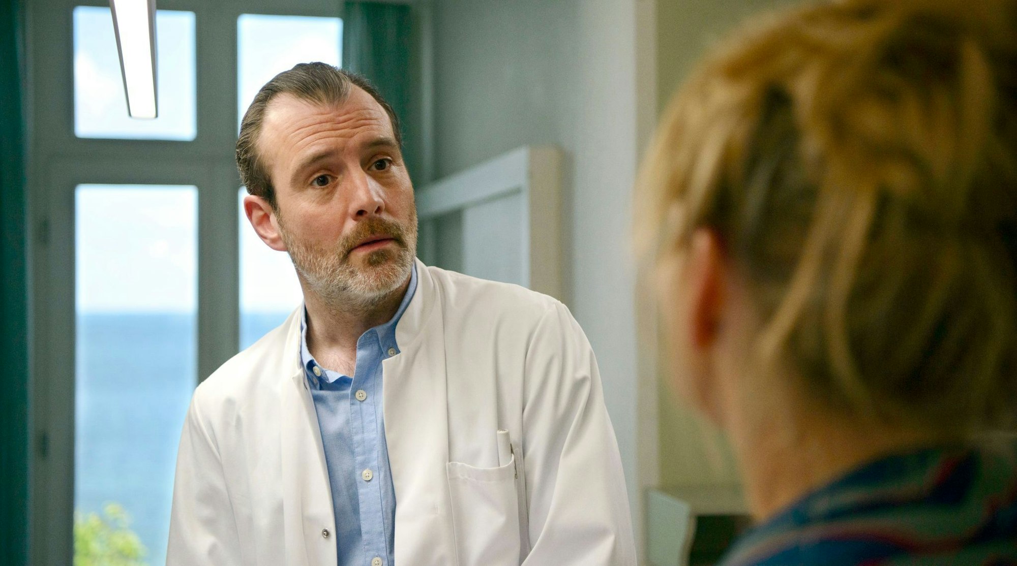 TV Ausblick ARD - «Praxis mit Meerblick» Willkommen zu Hause