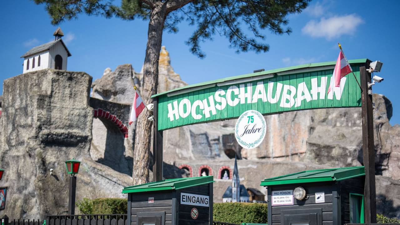 Mehrere Verletzte nach Achterbahn-Unfall in Wien