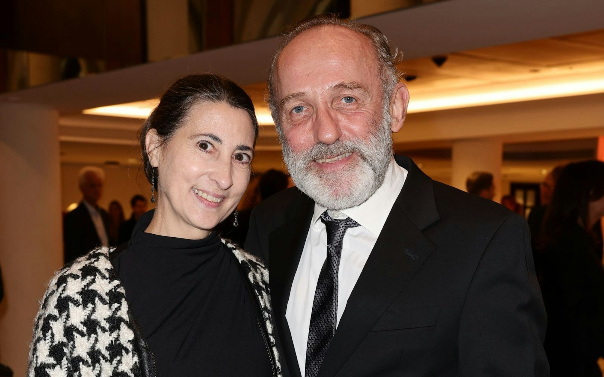 Karl Markovics ist mit der Theaterschauspielerin Stephanie Taussig verheiratet und ist Vater zweier Adoptivkinder. Er lebt bei Wien. (Bild: 2023 Getty Images/Andreas Rentz)