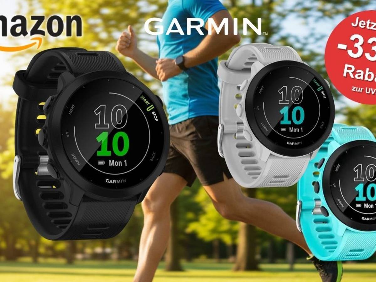 Garmin Forerunner 55 GPS-Laufuhr in drei Farben (Schwarz, Weiss, Mint) vor einem joggenden Mann im Park bei Sonnenschein, mit Amazon-Logo und Sale-Badge: Jetzt bis -33% Rabatt zur UVP