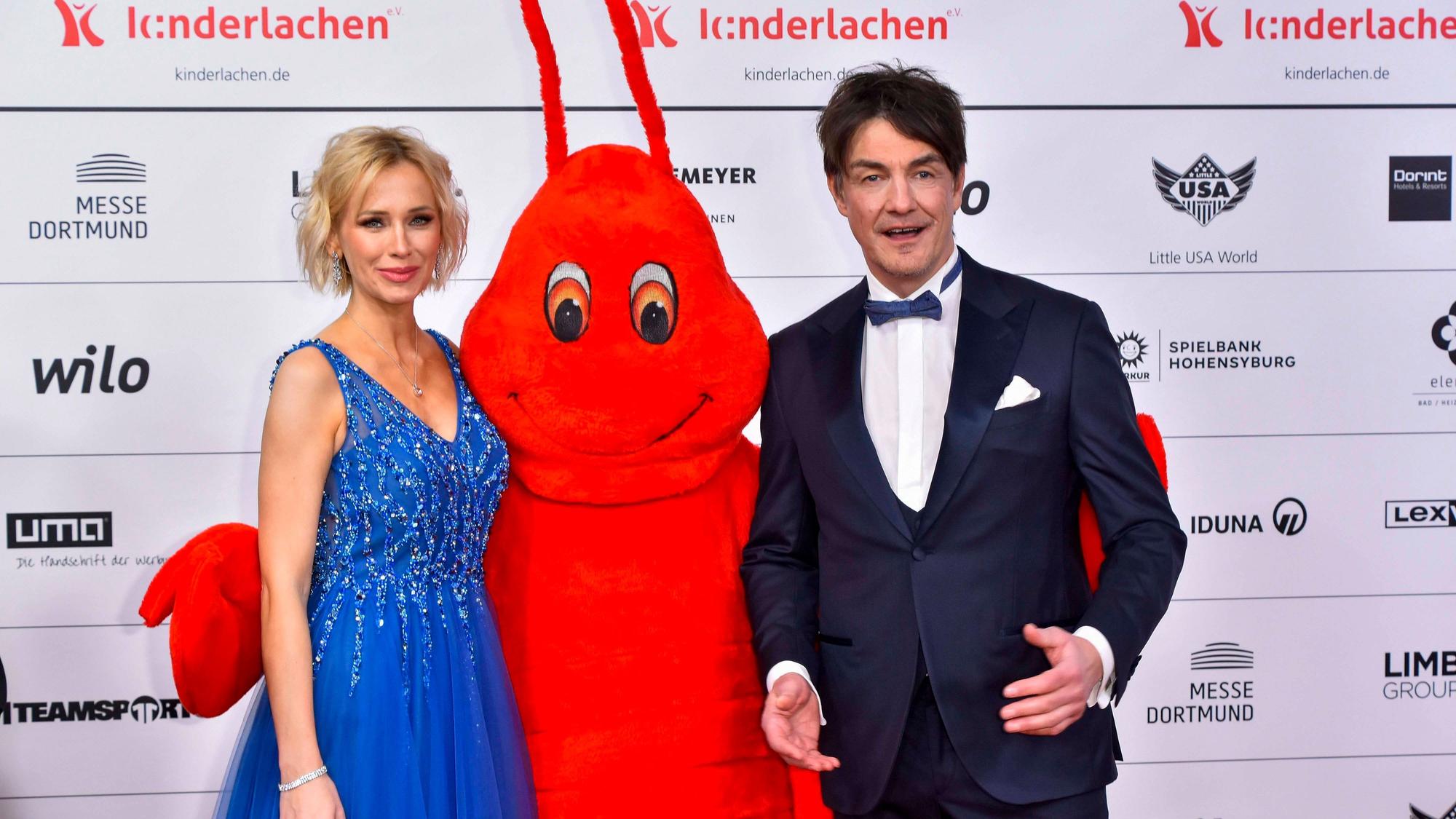 Lisa Loch, Matthias Knop und Maskottchen