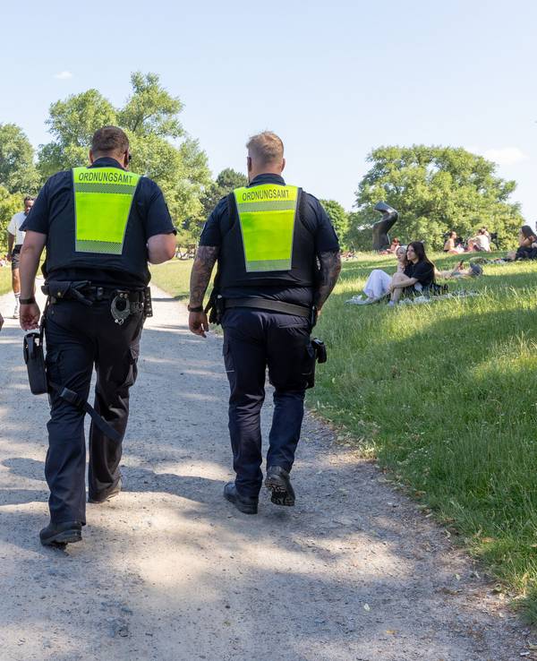 Ordnungsamt am Aachener Weiher
