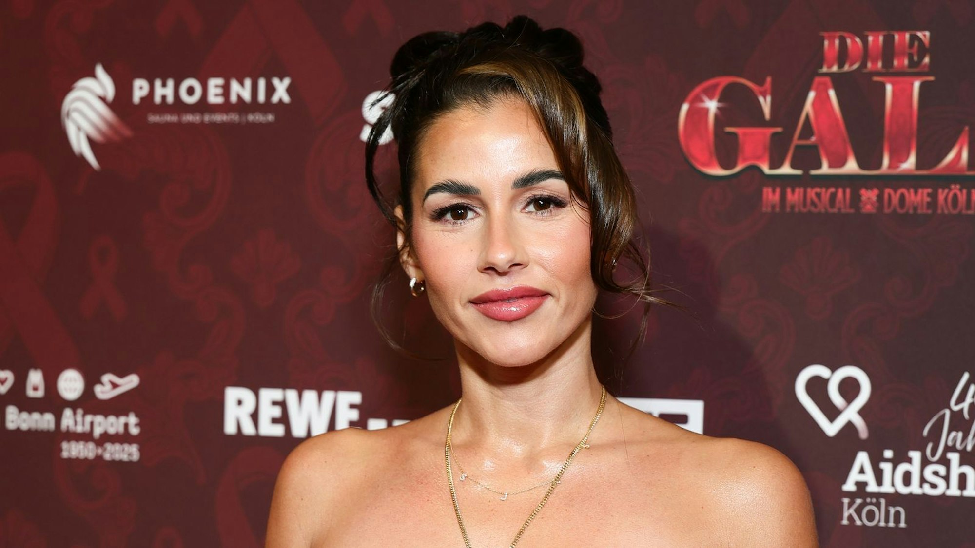 Sängerin Sarah Engels hat auf Instagram um Entschuldigung gebeten, nachdem ein von ihr gepostetes Video für große Kritik gesorgt hatte. (Bild: 2025 Getty Images/Andreas Rentz)