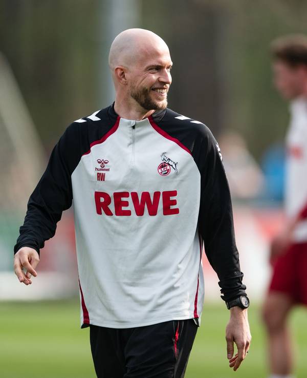 Interimstrainer René Wagner beim Training des 1. FC Köln am Geißbockheim.