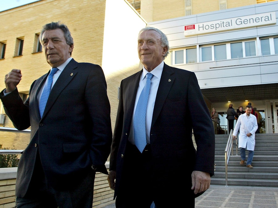Jose Emilio Santamaria (r)