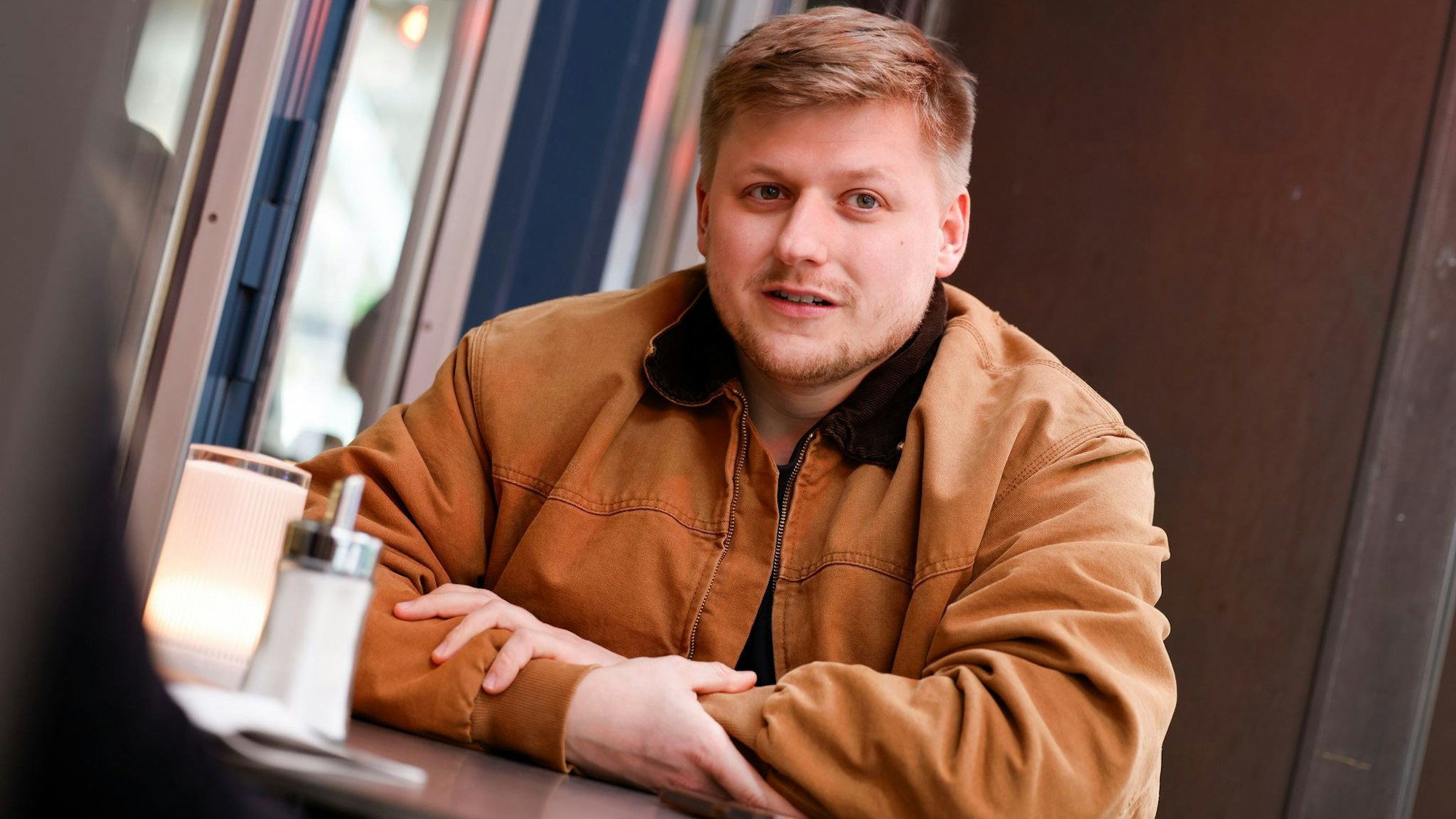 Interview mit Sebastian Hotz zu seinem neuen Roman