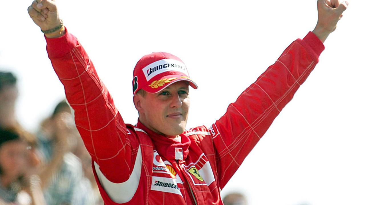 Formel-1-Legende Michael Schumacher, damals Scuderia Ferrari, feiert seinen Sieg beim Großen Preis von Italien in Monza.