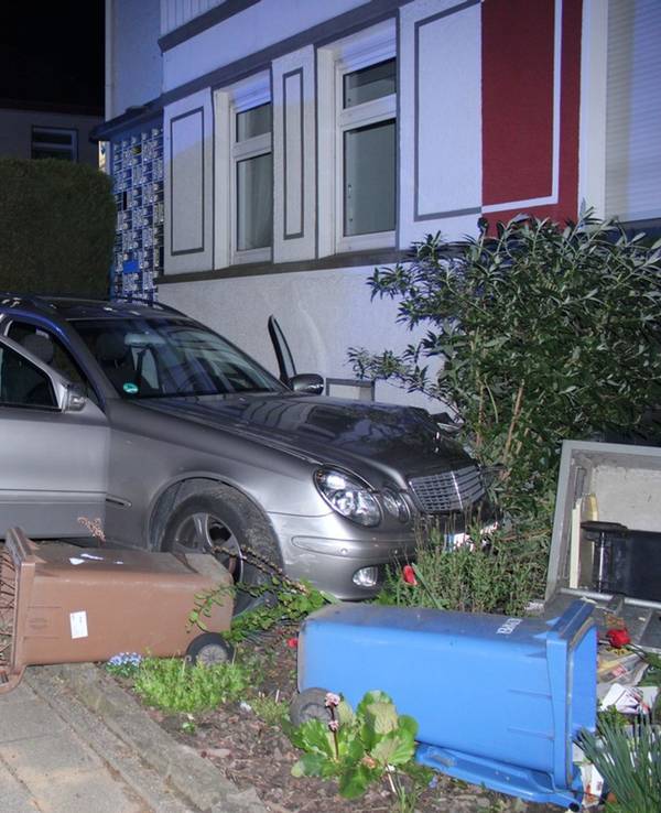 Jugendliche flüchten vor der Polizei