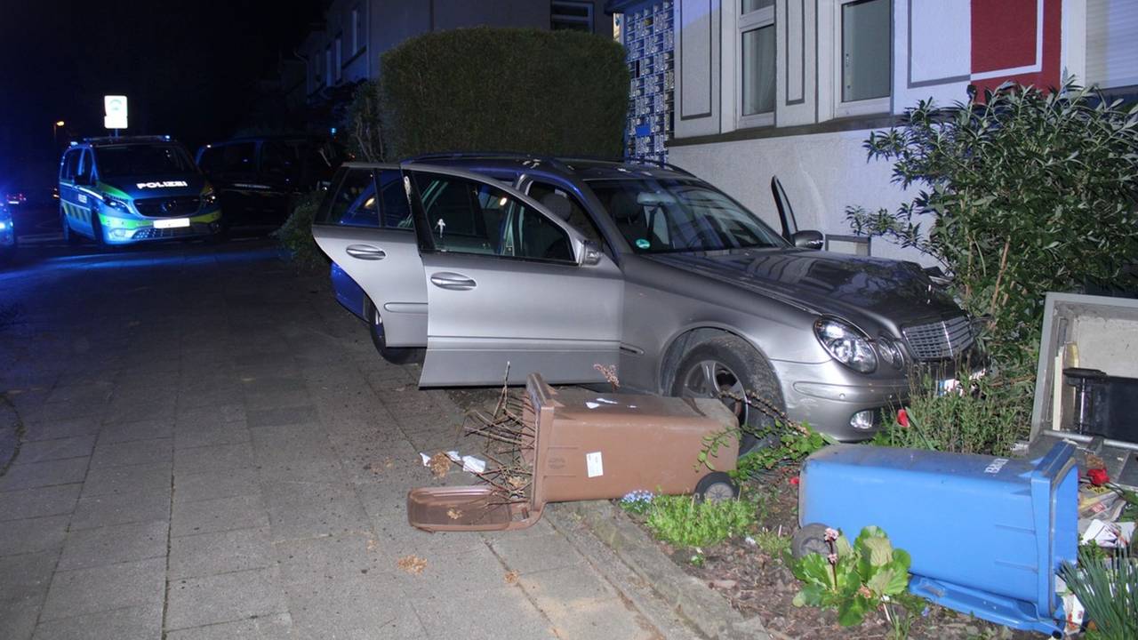Jugendliche flüchten vor der Polizei