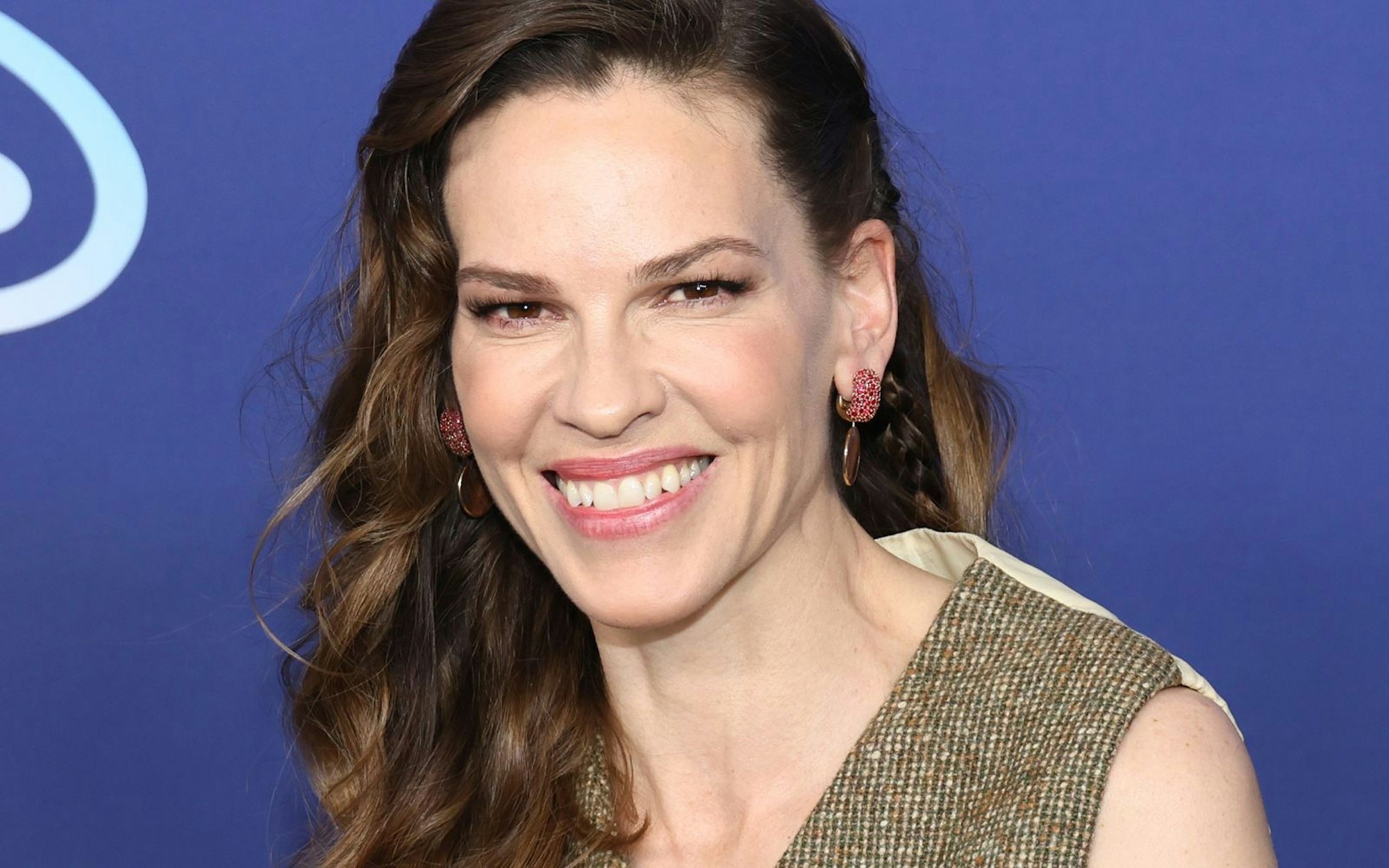 Hilary Swank stammt aus eher ärmlichen Verhältnissen und ist bis heute ein Fan von Gutscheinen. (Bild: Dia Dipasupil/Getty Images)