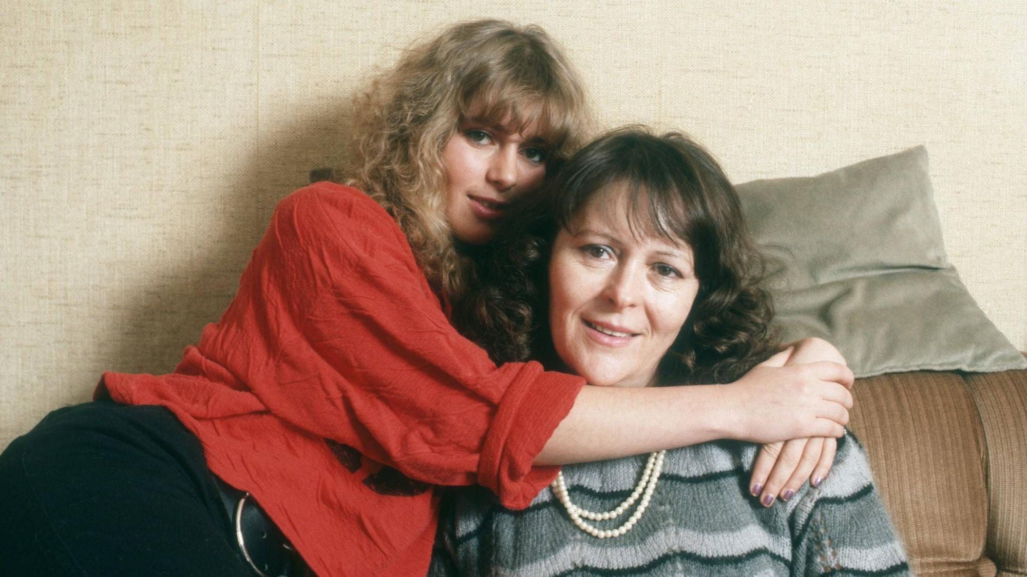 Karin Thaler und ihre Mutter am 1. März 1987