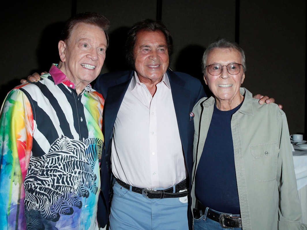 Engelbert Humperdinck und Kollegen posieren.