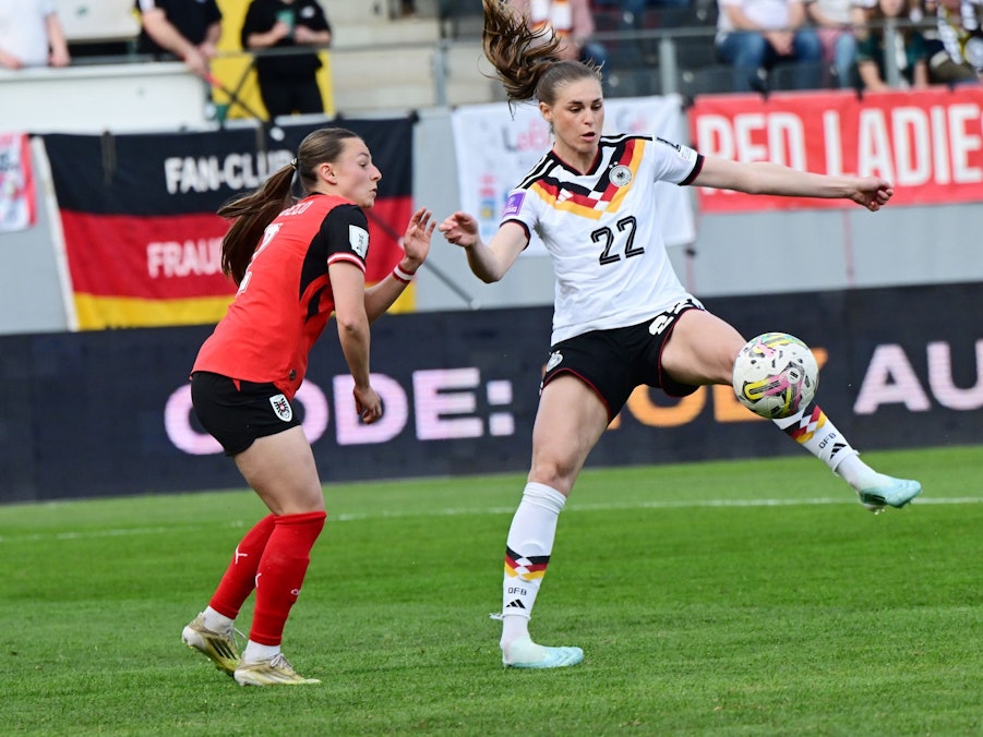 Fußball - Frauen - Österreich - Deutschland