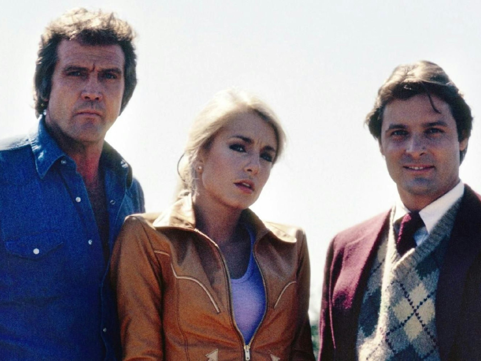 Die Rolle des Colt Seavers in „Ein Colt für alle Fälle“ machte Lee Majors (links) zum weltweiten TV-Helden. Wir zeigen, was er und die Darsteller von Howie, Jody und Terri heute machen ... (Bild: RTL)