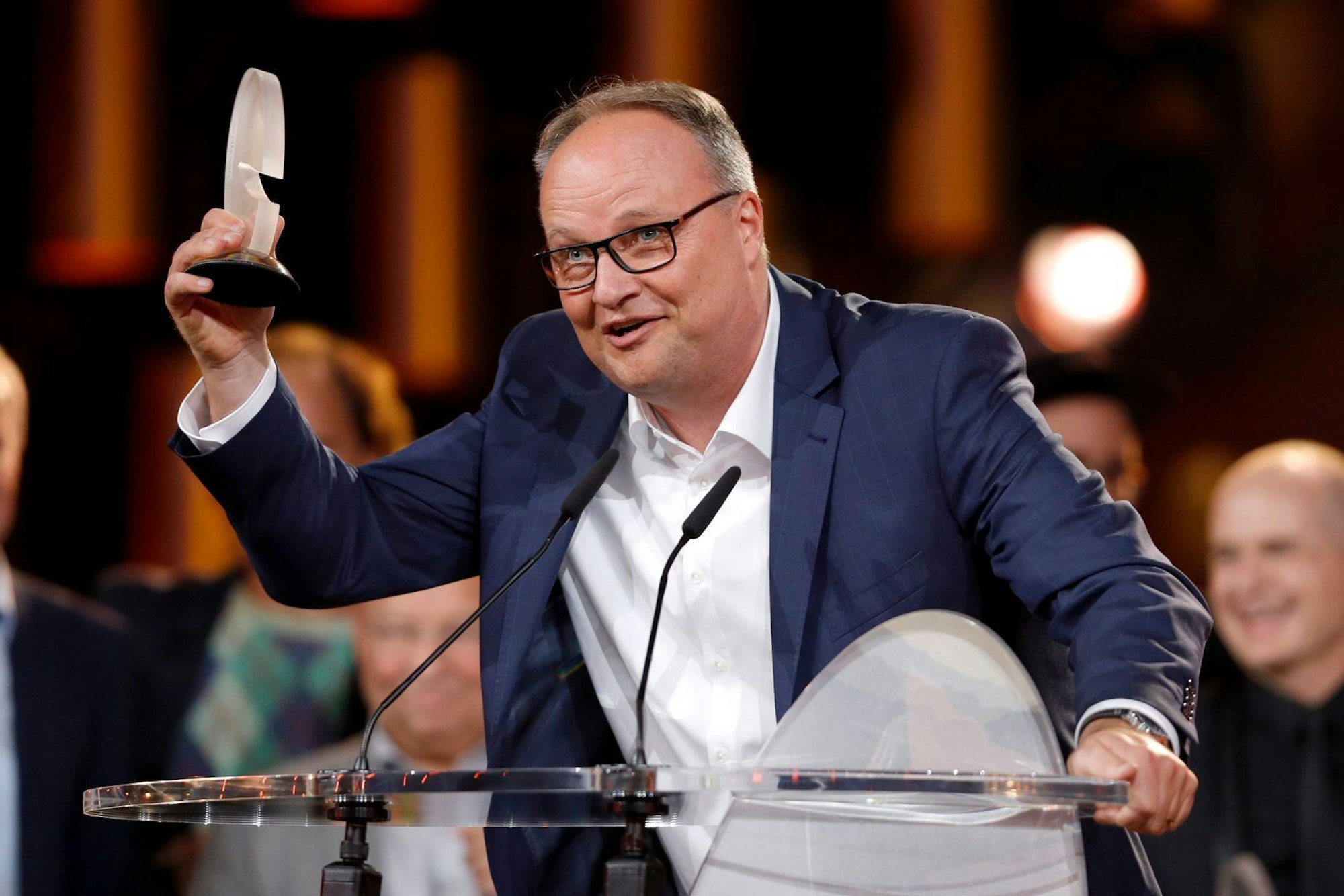 Für die „heute-show“ erhielt Oliver Welke zahlreiche Auszeichnungen, unter anderem den Deutschen Comedypreis. (Bild: Andreas Rentz/Getty Images)