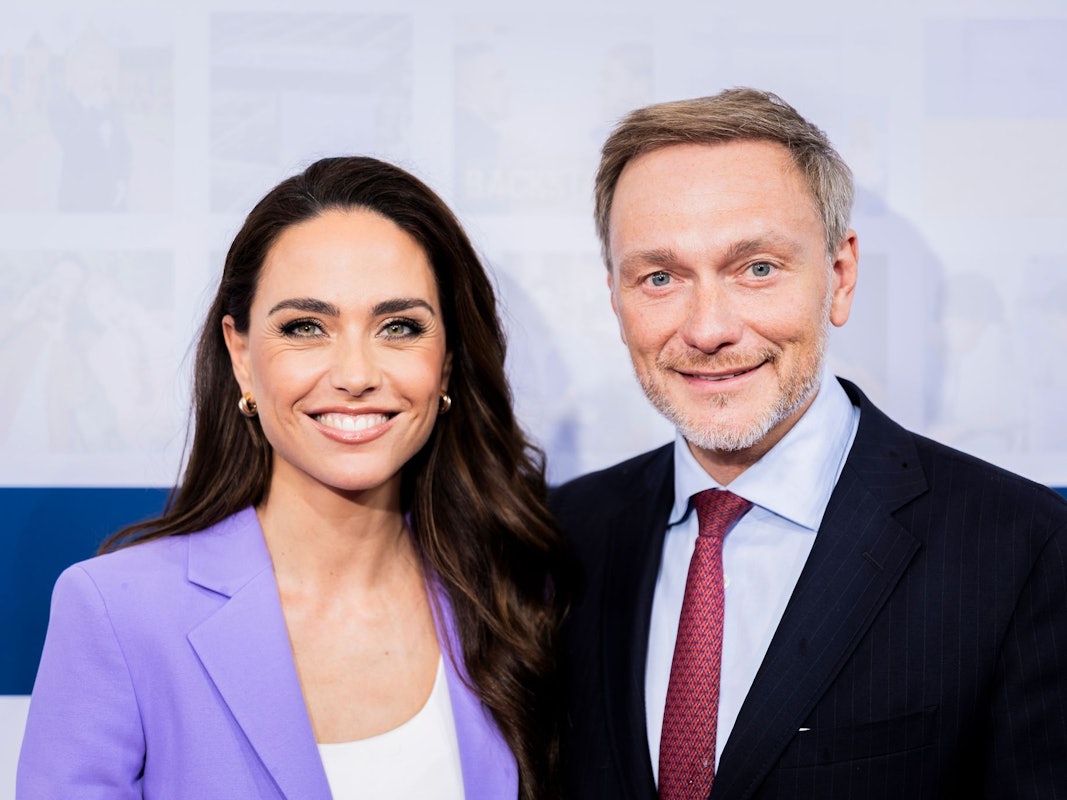 Franca Lehfeldt und Christian Lindner posieren.