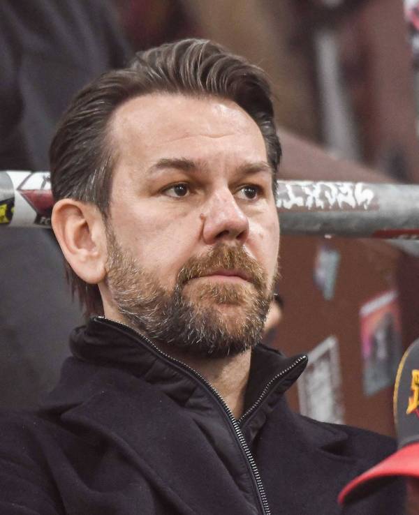 Thomas Kessler beim Spiel des 1. FC Köln auf St. Pauli.
