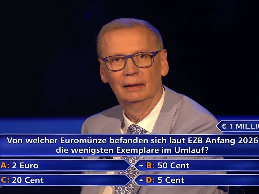 Obwohl Günther Jauch ihn vor einer falschen Interpretation der Frage rettete, gab der Kandidat auf - und freute sich über eine halbe Million Euro. (Bild: RTL)