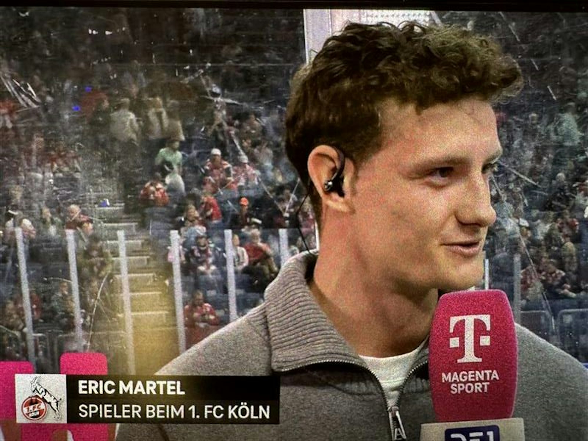 FC-Profi Eric Martel bei den Kölner Haien in der Lanxess-Arena zu Gast.