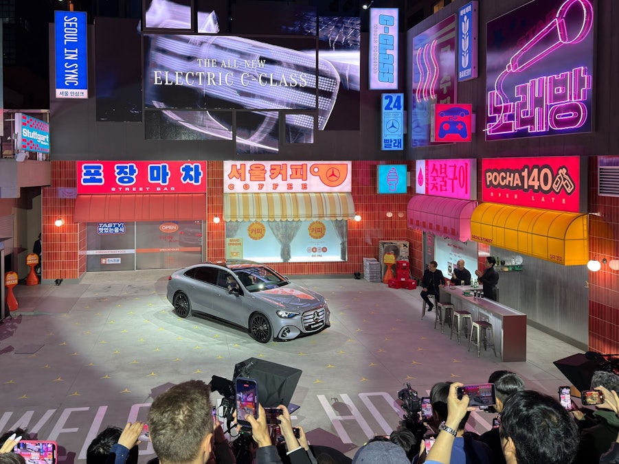 Premiere der elektrischen C-Klasse von Mercedes in Seoul
