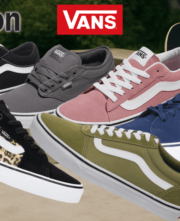 Vans Filmore und Doheny Sneaker vor Hintergrund mit Silhouette eines Skateboarders und Amazon Logo.
