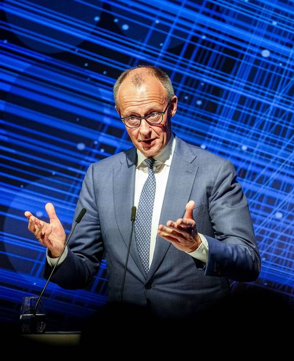 Bundeskanzler Friedrich Merz (CDU) spricht beim Jahresempfang 75 Jahre Bundesverband deutscher Banken e.V..