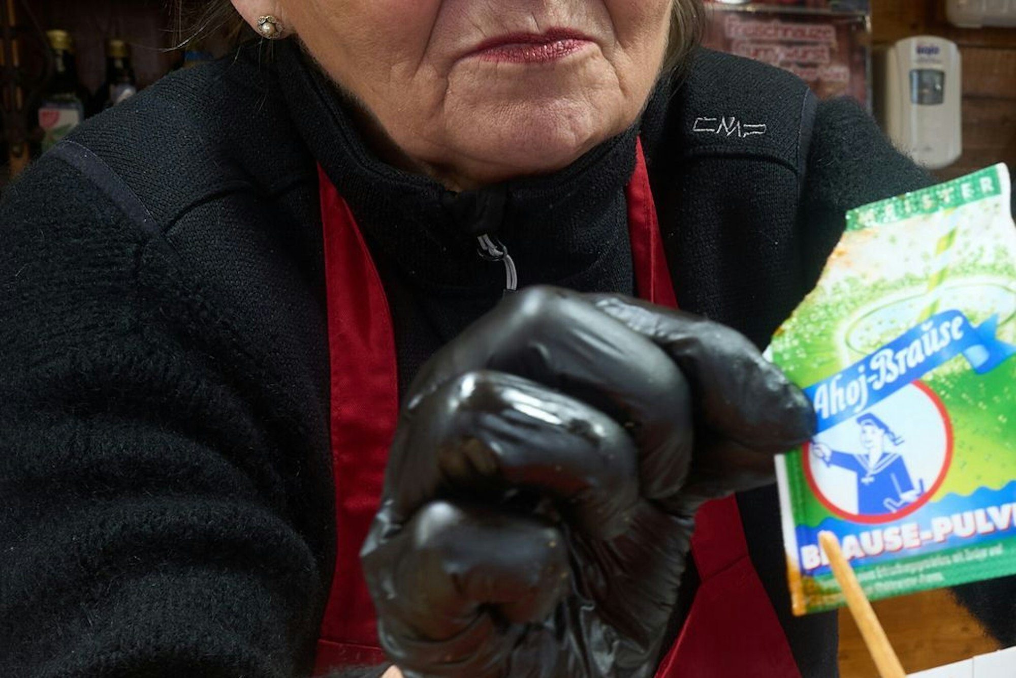 Currywurst im Ahoi-Brause-Stil