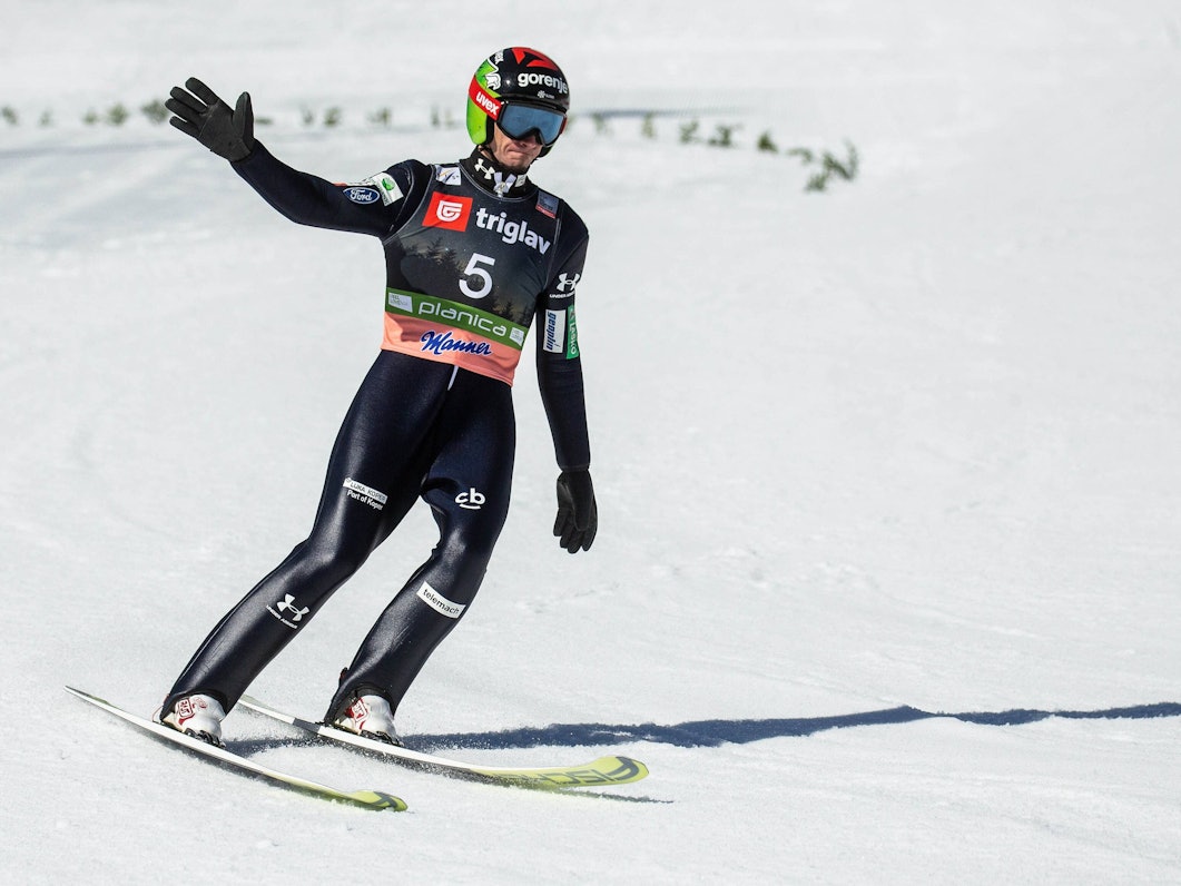 Skispringer Robert Kranjec beim Weltcup in Slowenien.