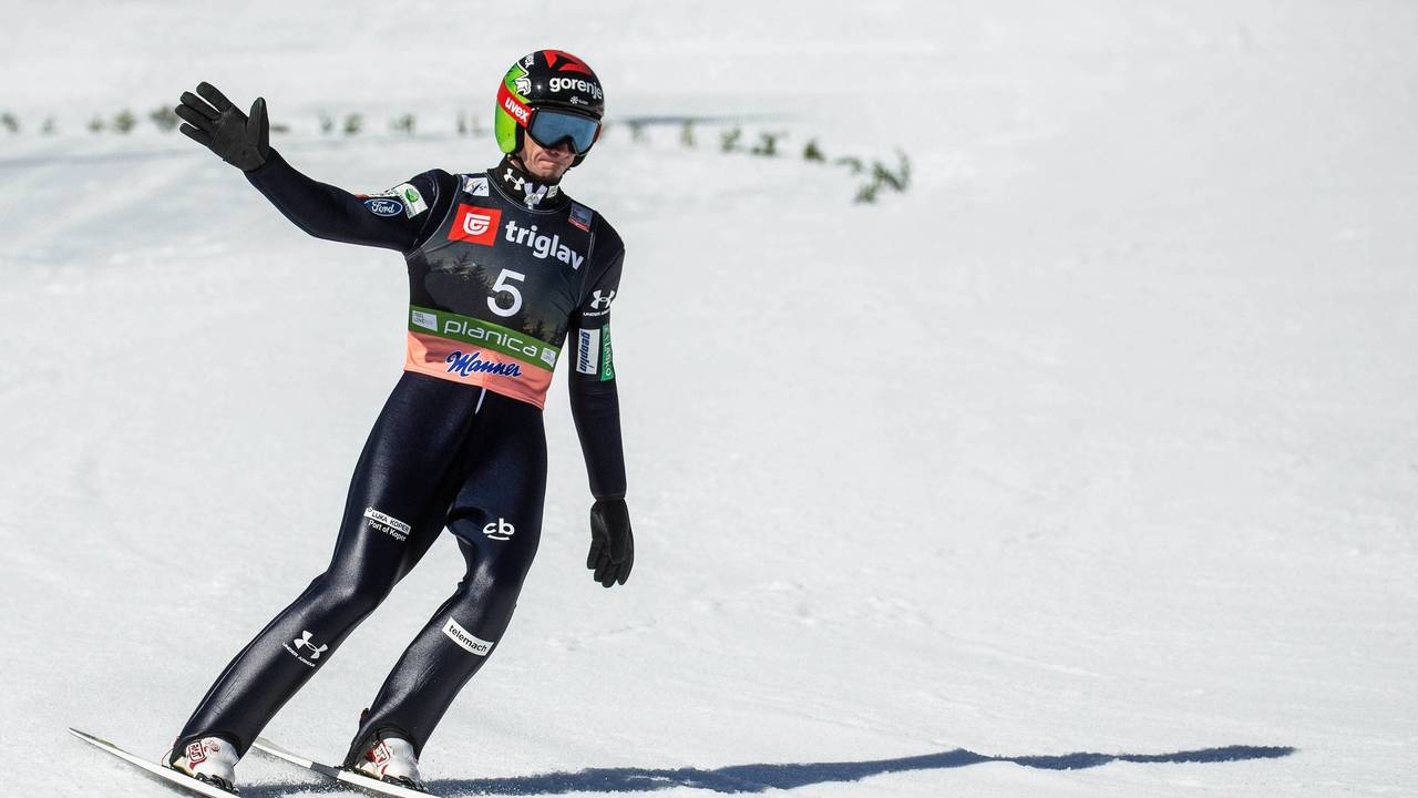 Skispringer Robert Kranjec beim Weltcup in Slowenien.