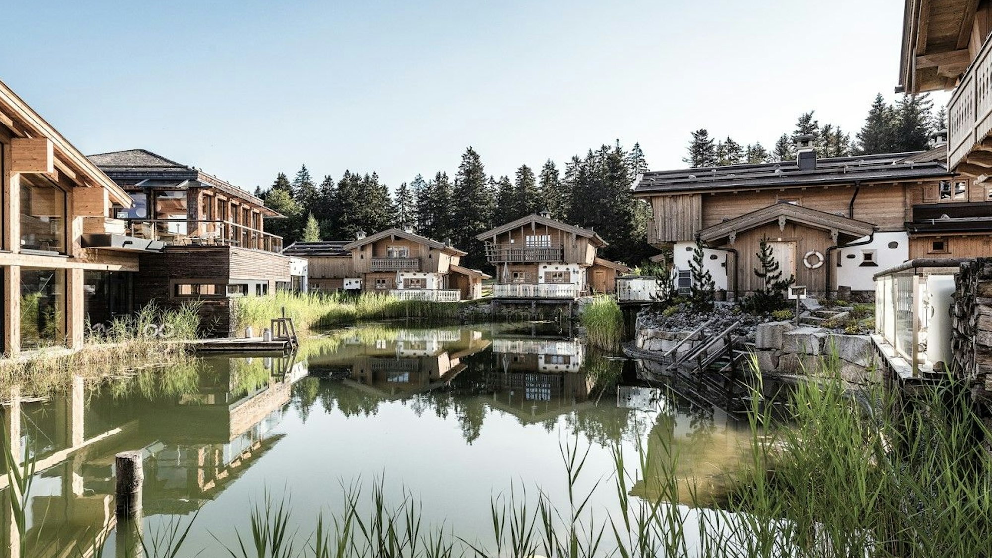 Das INNs HOLZ in Schöneben vereint Hotel, Chalet-Dorf und Restaurant.