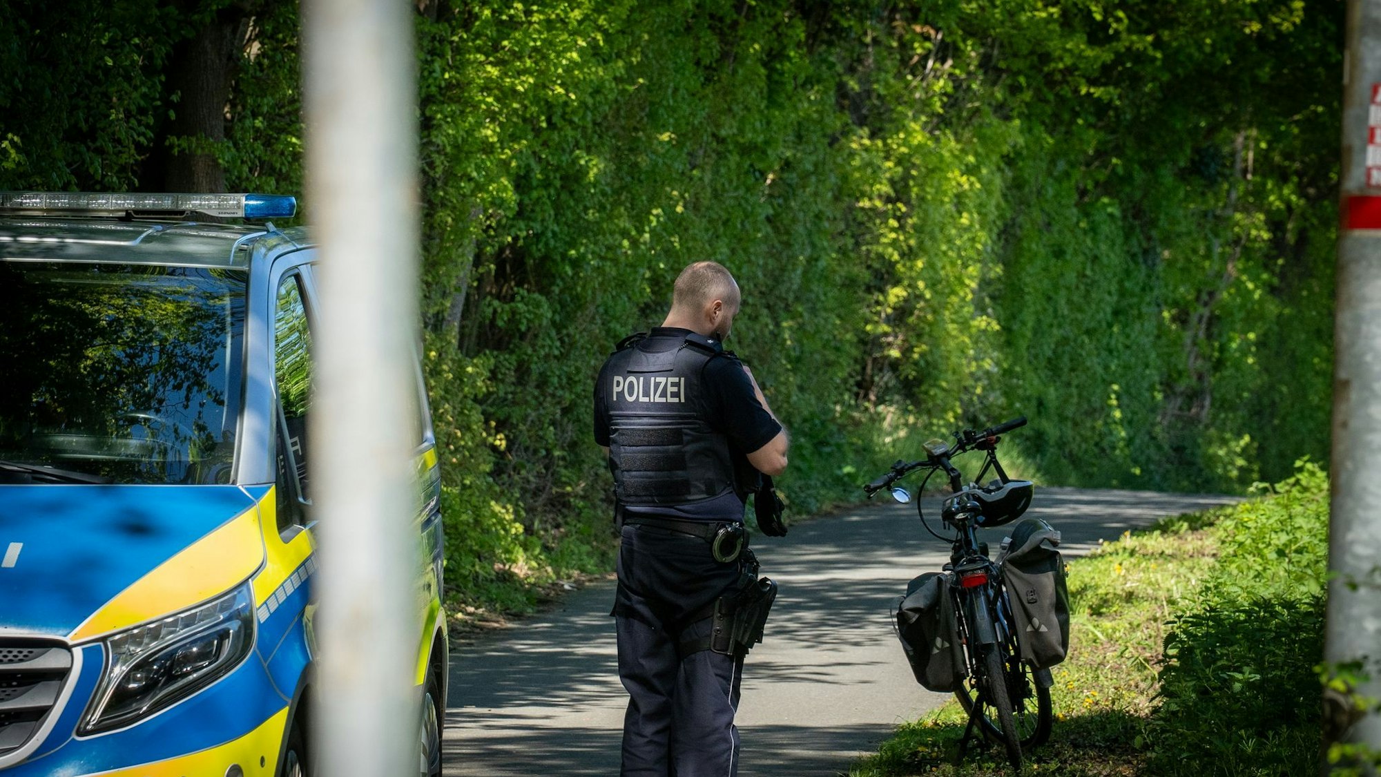 Senior greift bei Streit ein - mit Messer verletzt