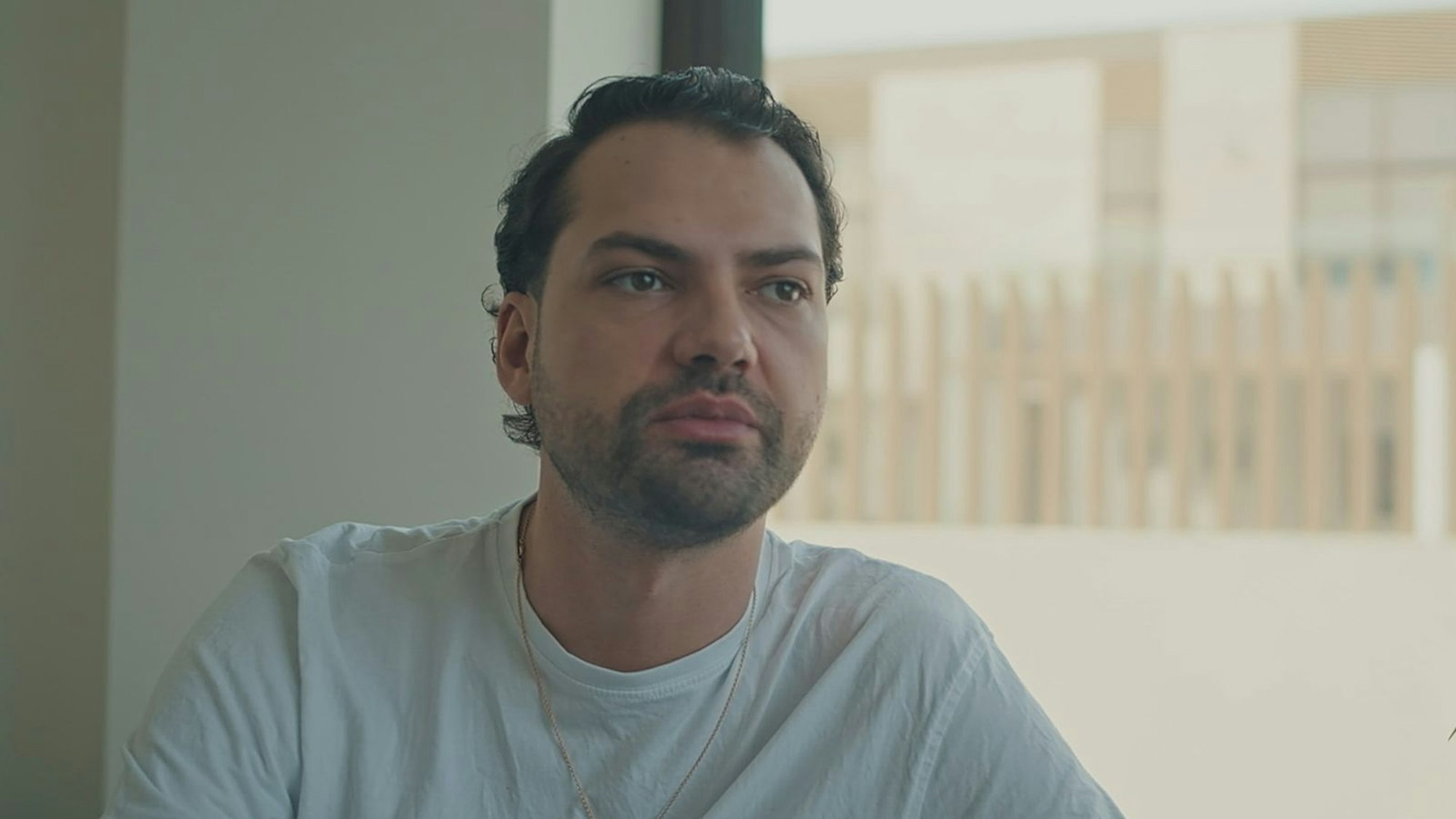 Jimi Blue Ochsenknecht hat in der Doku-Serie „Diese Ochsenknechts“ erklärt, sich eine Teilnahme am RTL-Dschungelcamp vorstellen zu können. (Bild: Sky/ B 28)