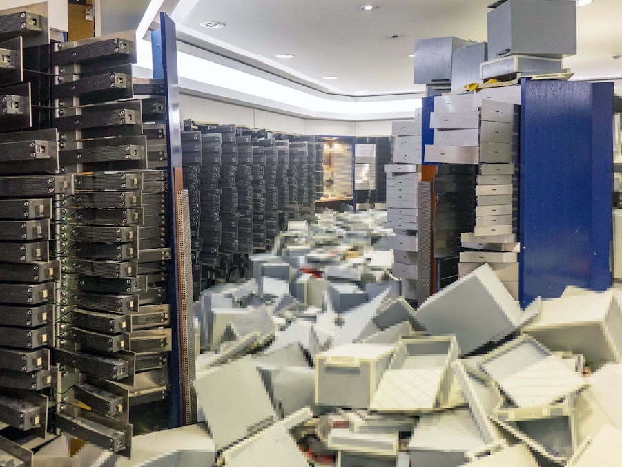 Überstunden bei Polizei wegen Sparkassen-Einbruch