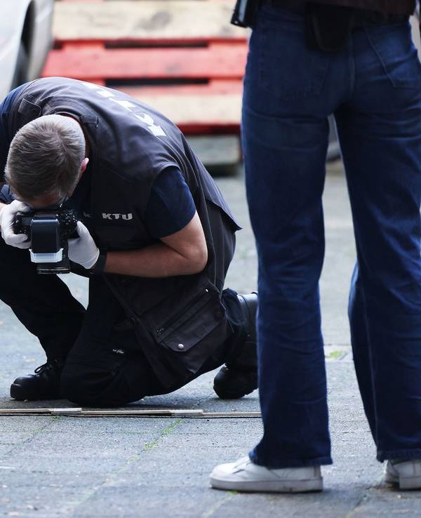 Mann in Düsseldorf niedergestochen