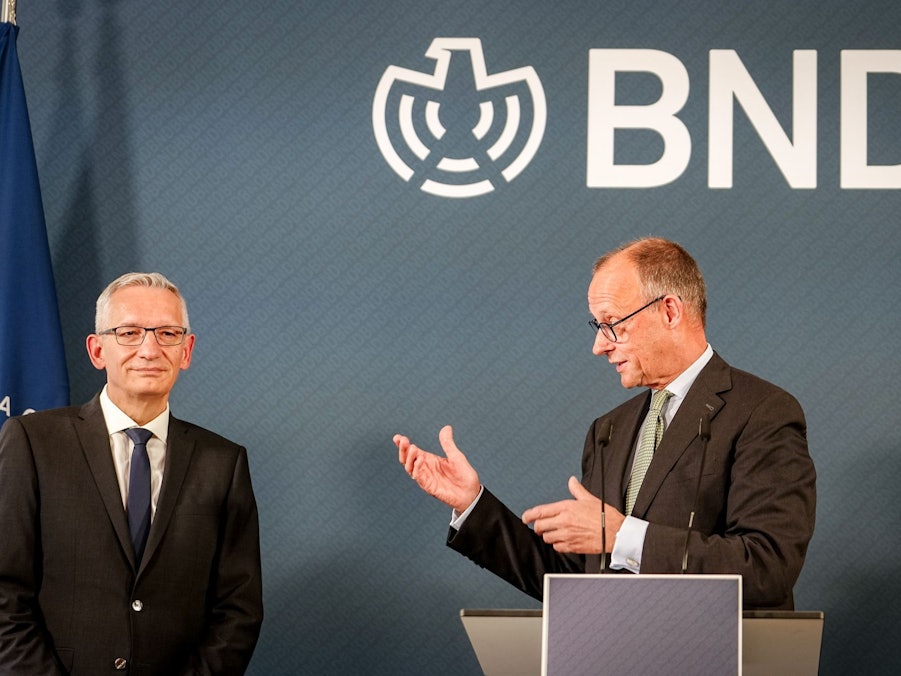 Kanzler Merz mit BND-Präsident Jäger