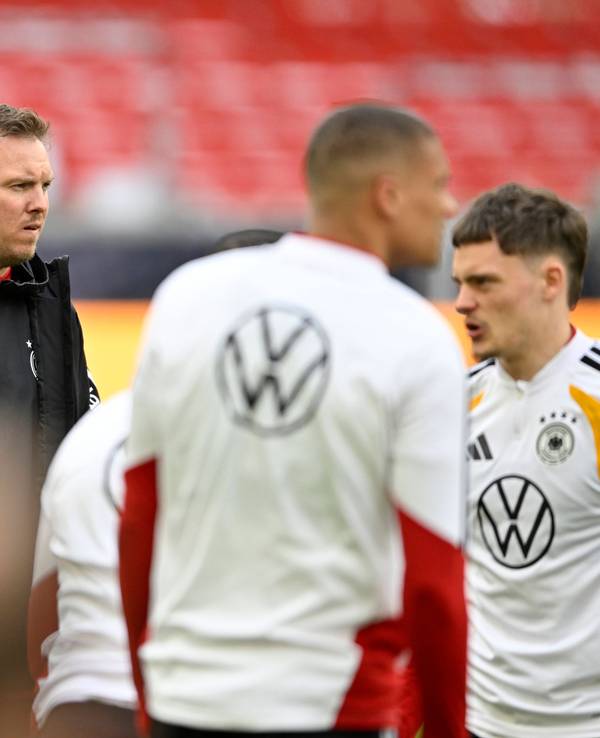 Bundestrainer Julian Nagelsmann stellt sein Team auf den Gegner ein.